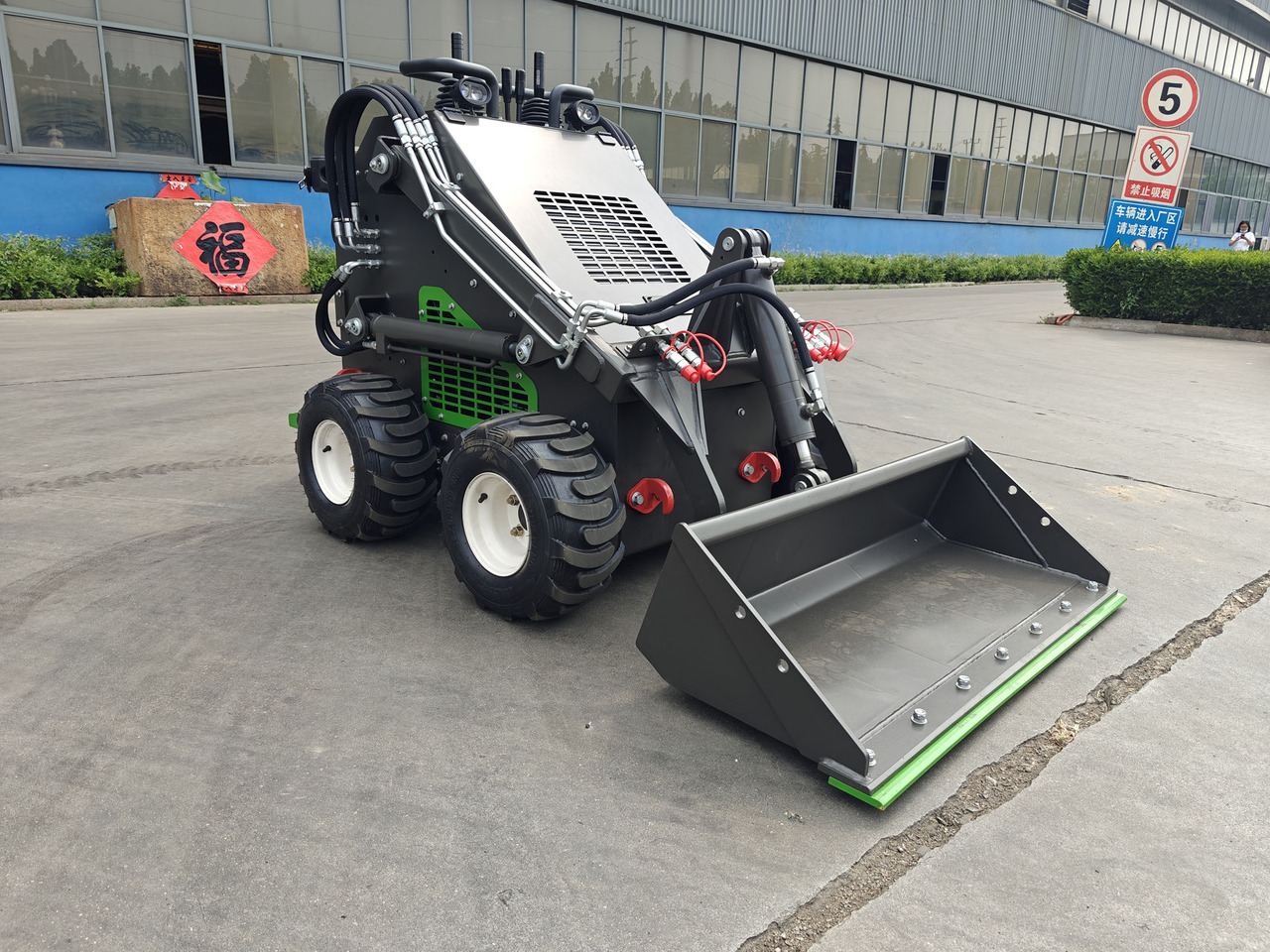 WCM-SL380 - Kompaktlaadur: pilt 5 WCM-SL380 - Kompaktlaadur: pilt 5