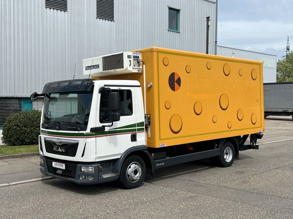 MAN TGL 8.220 Kühlkoffer 5,26m LBW Klima Luftgef. MAN TGL 8.220 Kühlkoffer 5,26m LBW Klima Luftgef. - Tarbesõiduk külmik: pilt 3 MAN TGL 8.220 Kühlkoffer 5,26m LBW Klima Luftgef. MAN TGL 8.220 Kühlkoffer 5,26m LBW Klima Luftgef. - Tarbesõiduk külmik: pilt 3