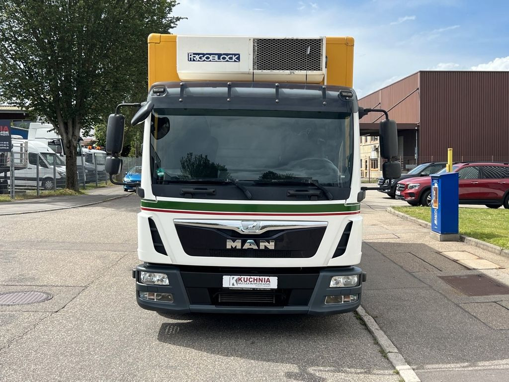 MAN TGL 8.220 Kühlkoffer 5,26m LBW Klima Luftgef. MAN TGL 8.220 Kühlkoffer 5,26m LBW Klima Luftgef. - Tarbesõiduk külmik: pilt 2 MAN TGL 8.220 Kühlkoffer 5,26m LBW Klima Luftgef. MAN TGL 8.220 Kühlkoffer 5,26m LBW Klima Luftgef. - Tarbesõiduk külmik: pilt 2