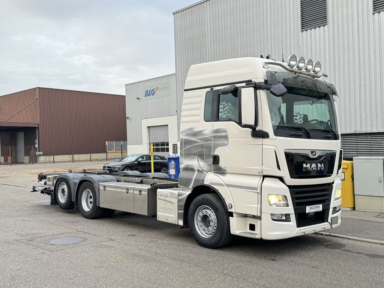 MAN TGX 26.500 XLX Lenkachse BDF 7,15-7,45 u-LBW 2t - Konteinerveduk/ Tõstukiga veoauto: pilt 5 MAN TGX 26.500 XLX Lenkachse BDF 7,15-7,45 u-LBW 2t - Konteinerveduk/ Tõstukiga veoauto: pilt 5