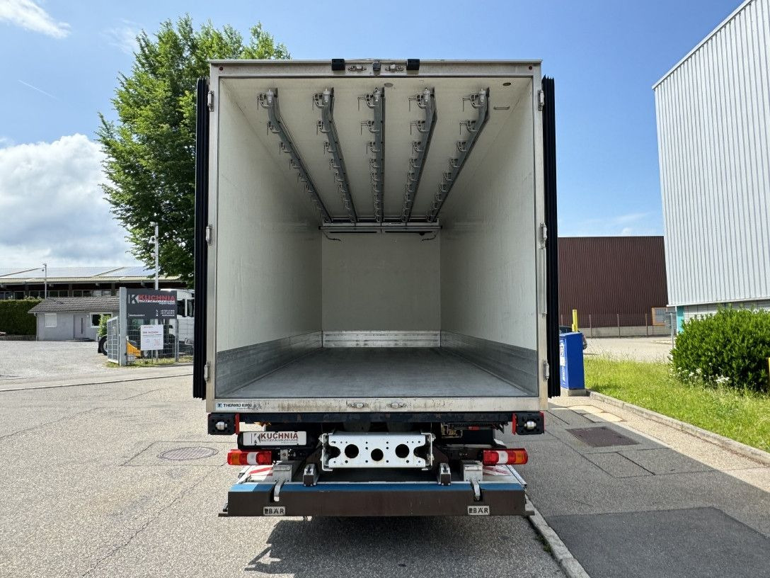Mercedes-Benz Actros 2533L Tiefkühl 5-Fleisch-Rohrbahnen TKing - Külmutiga veoauto: pilt 2 Mercedes-Benz Actros 2533L Tiefkühl 5-Fleisch-Rohrbahnen TKing - Külmutiga veoauto: pilt 2