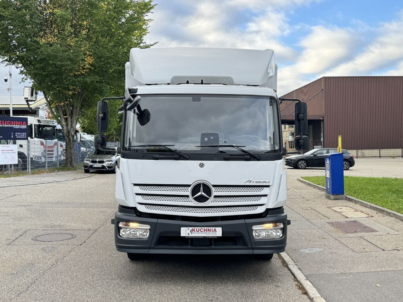 Mercedes-Benz Atego 1227L Koffer 8m LBW Klima Diff. Sperre - Kasti veoauto: pilt 2 Mercedes-Benz Atego 1227L Koffer 8m LBW Klima Diff. Sperre - Kasti veoauto: pilt 2