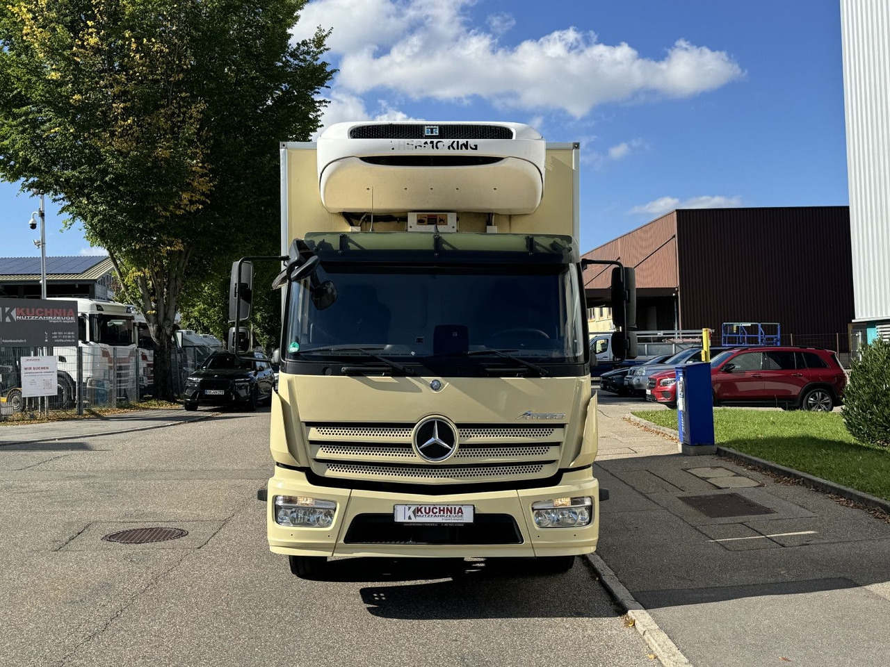 Mercedes-Benz Atego 1323L 4-Fleisch-Rohrbahnen TK T600R ATM - Külmutiga veoauto: pilt 3 Mercedes-Benz Atego 1323L 4-Fleisch-Rohrbahnen TK T600R ATM - Külmutiga veoauto: pilt 3