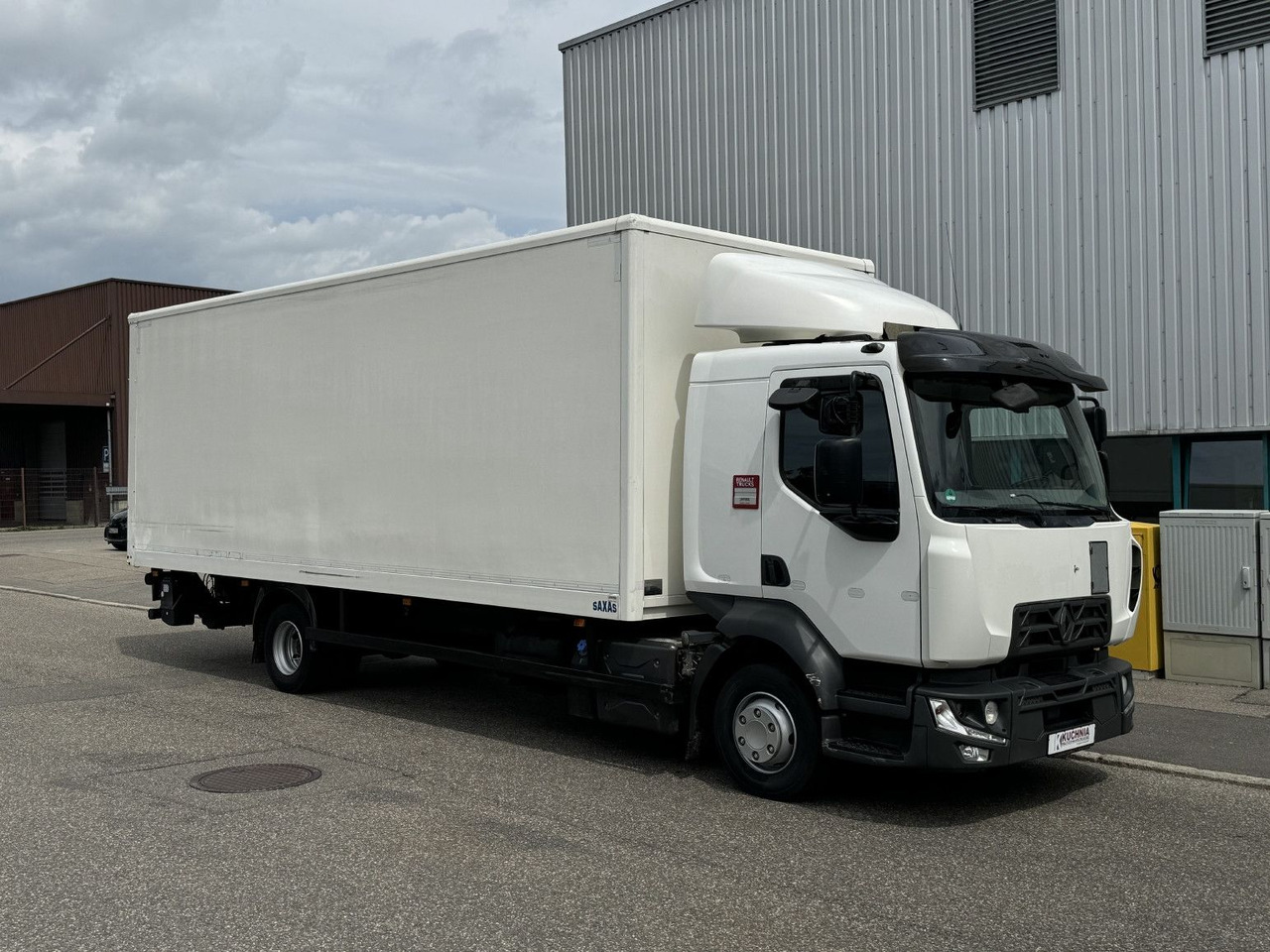 Renault D12-240 Koffer 7,3m AHK L-Haus Klima Luft - Kasti veoauto: pilt 3 Renault D12-240 Koffer 7,3m AHK L-Haus Klima Luft - Kasti veoauto: pilt 3