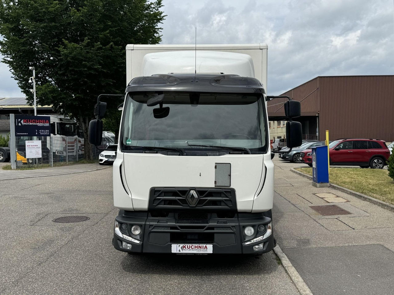 Renault D12-240 Koffer 7,3m AHK L-Haus Klima Luft - Kasti veoauto: pilt 2 Renault D12-240 Koffer 7,3m AHK L-Haus Klima Luft - Kasti veoauto: pilt 2