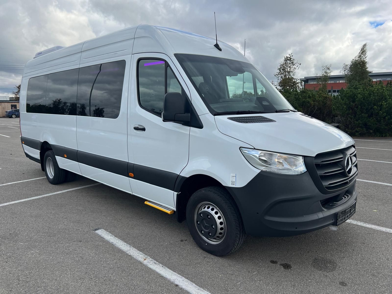 Mercedes-Benz Sprinter 517 Komfort XL, 21 SS - Väikebuss, Mikrobuss: pilt 1 Mercedes-Benz Sprinter 517 Komfort XL, 21 SS - Väikebuss, Mikrobuss: pilt 1