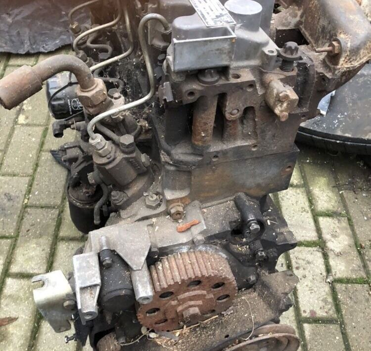 Deutz F4L1011F Kramer - Mootor - Rataslaadur: pilt 4 Deutz F4L1011F Kramer - Mootor - Rataslaadur: pilt 4