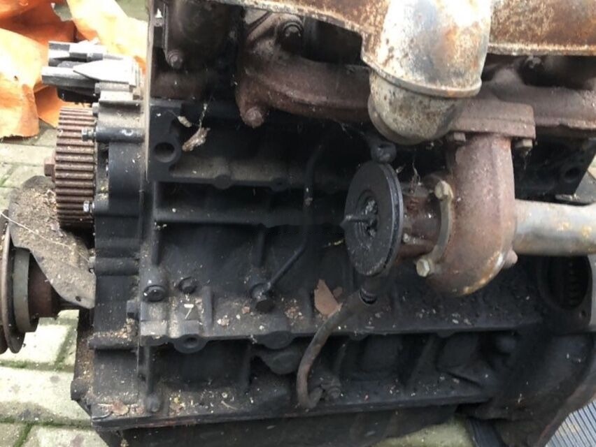 Deutz F4L1011F Kramer - Mootor - Rataslaadur: pilt 5 Deutz F4L1011F Kramer - Mootor - Rataslaadur: pilt 5