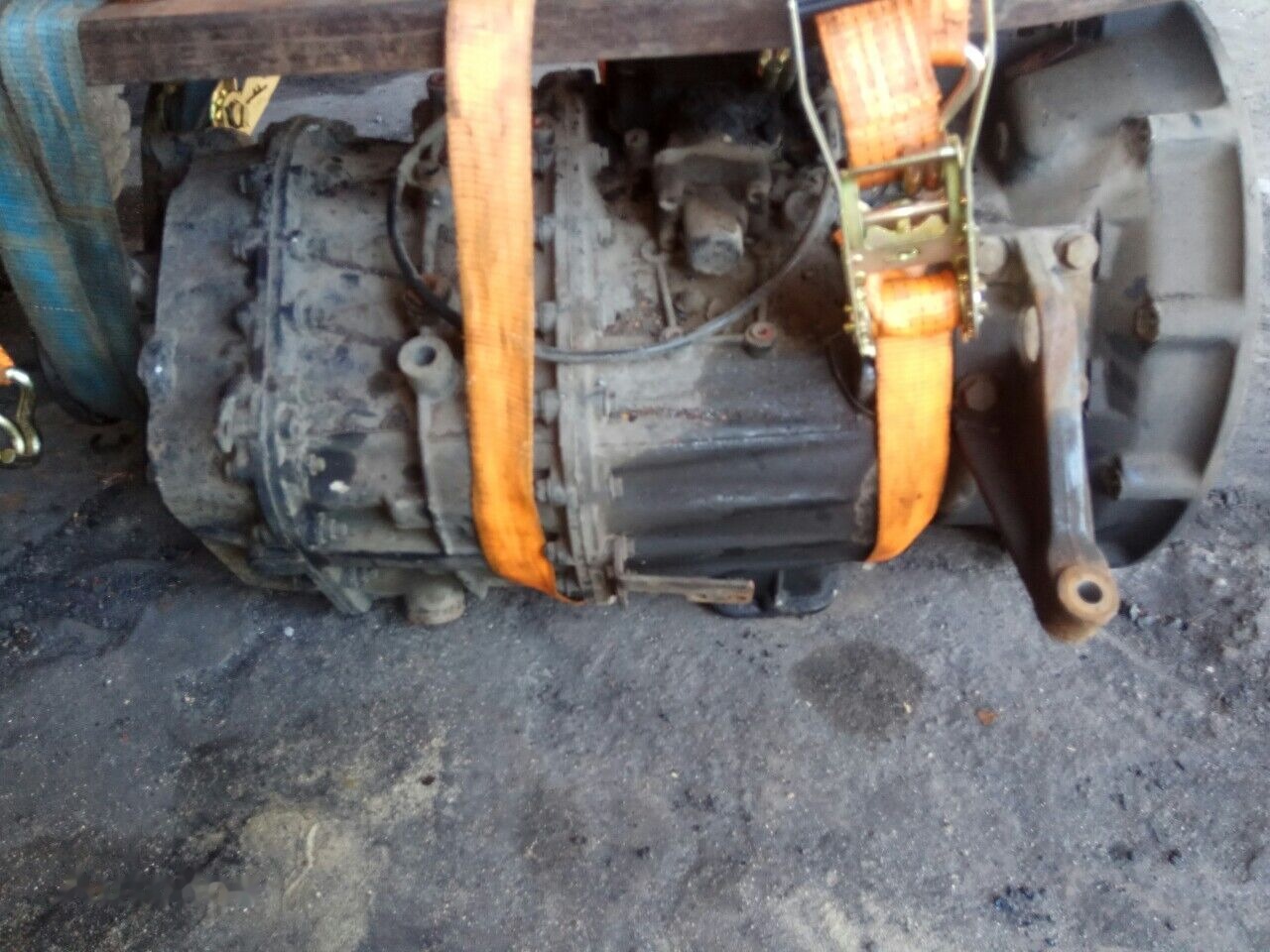 MAN fs8309AH 81320036493 - Käigukast - Veoauto: pilt 3 MAN fs8309AH 81320036493 - Käigukast - Veoauto: pilt 3