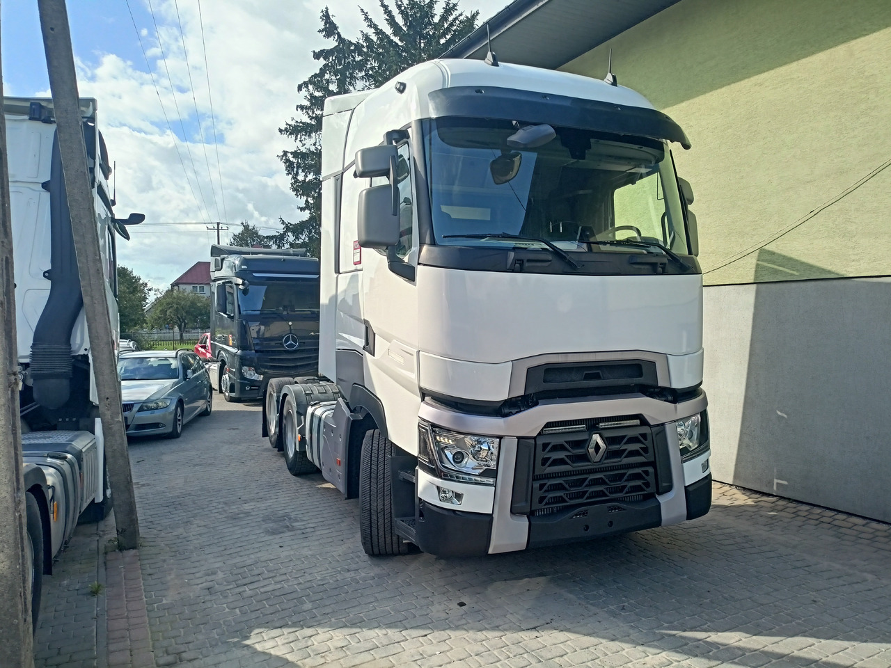 Renault Gama T 480 - Sadulveok: pilt 1 Renault Gama T 480 - Sadulveok: pilt 1