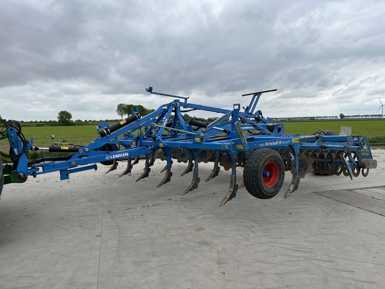 LEMKEN Kristall 9/600 KA - Kultivaator: pilt 1 LEMKEN Kristall 9/600 KA - Kultivaator: pilt 1