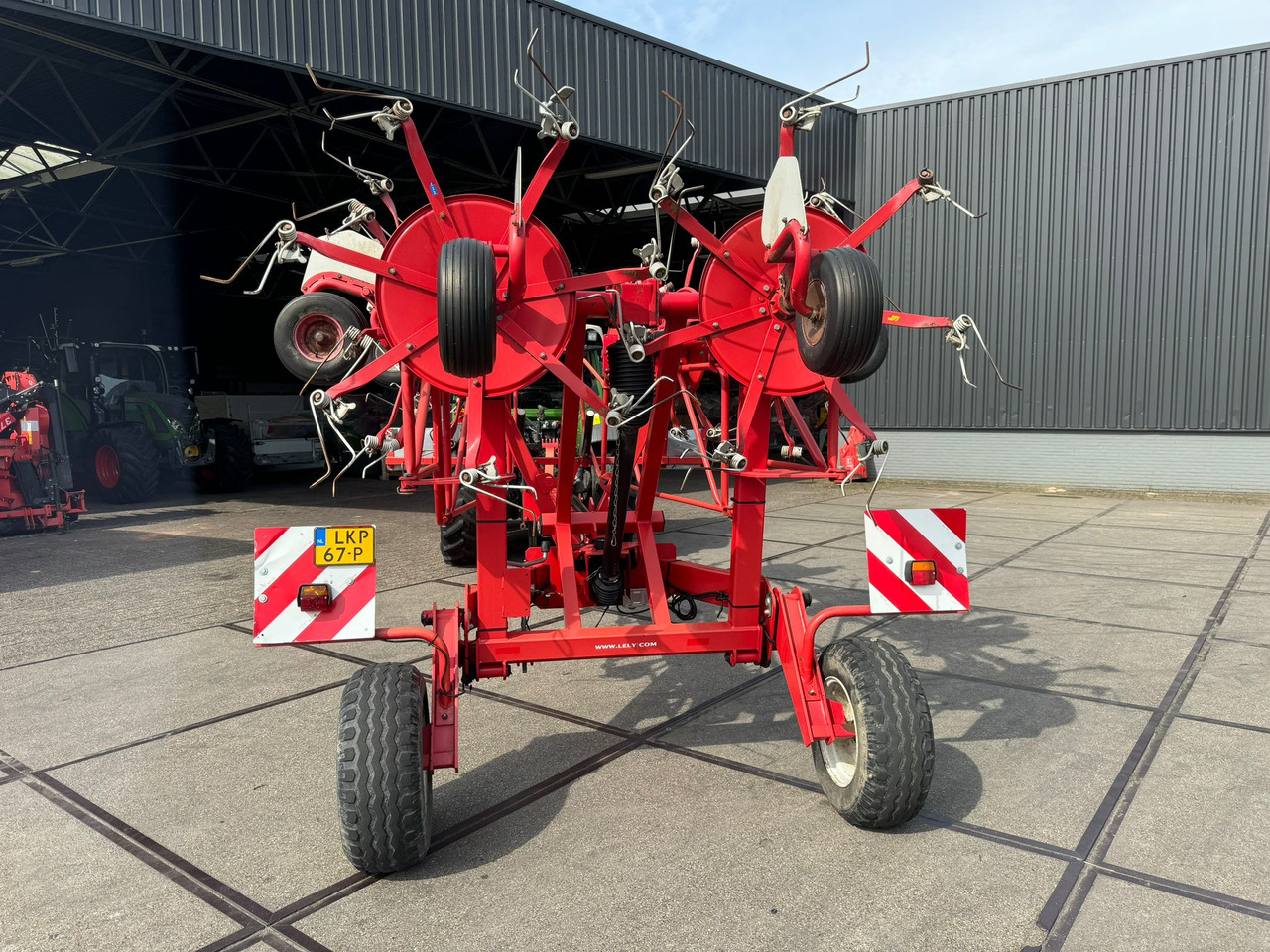Lely Lotus 1020S - Kaarutaja/ Reha: pilt 2 Lely Lotus 1020S - Kaarutaja/ Reha: pilt 2