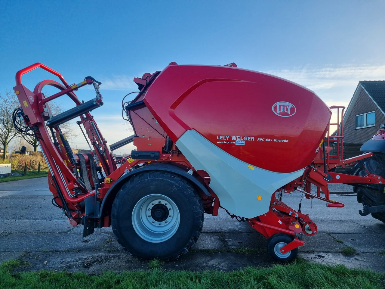 Lely Welger RPC 160V - Heinapalli mähkija: pilt 1 Lely Welger RPC 160V - Heinapalli mähkija: pilt 1