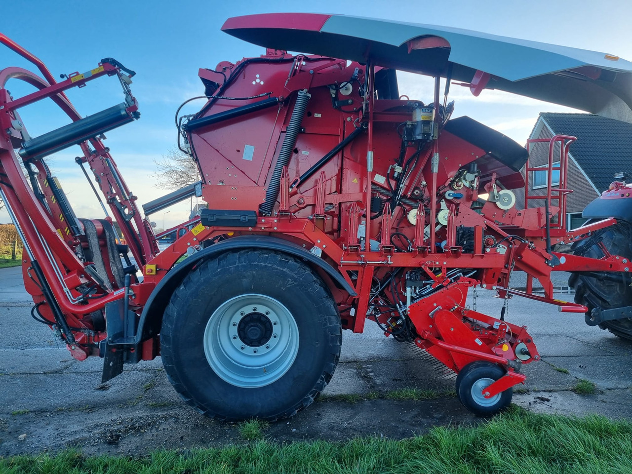 Lely Welger RPC160V - Heinapalli mähkija: pilt 4 Lely Welger RPC160V - Heinapalli mähkija: pilt 4