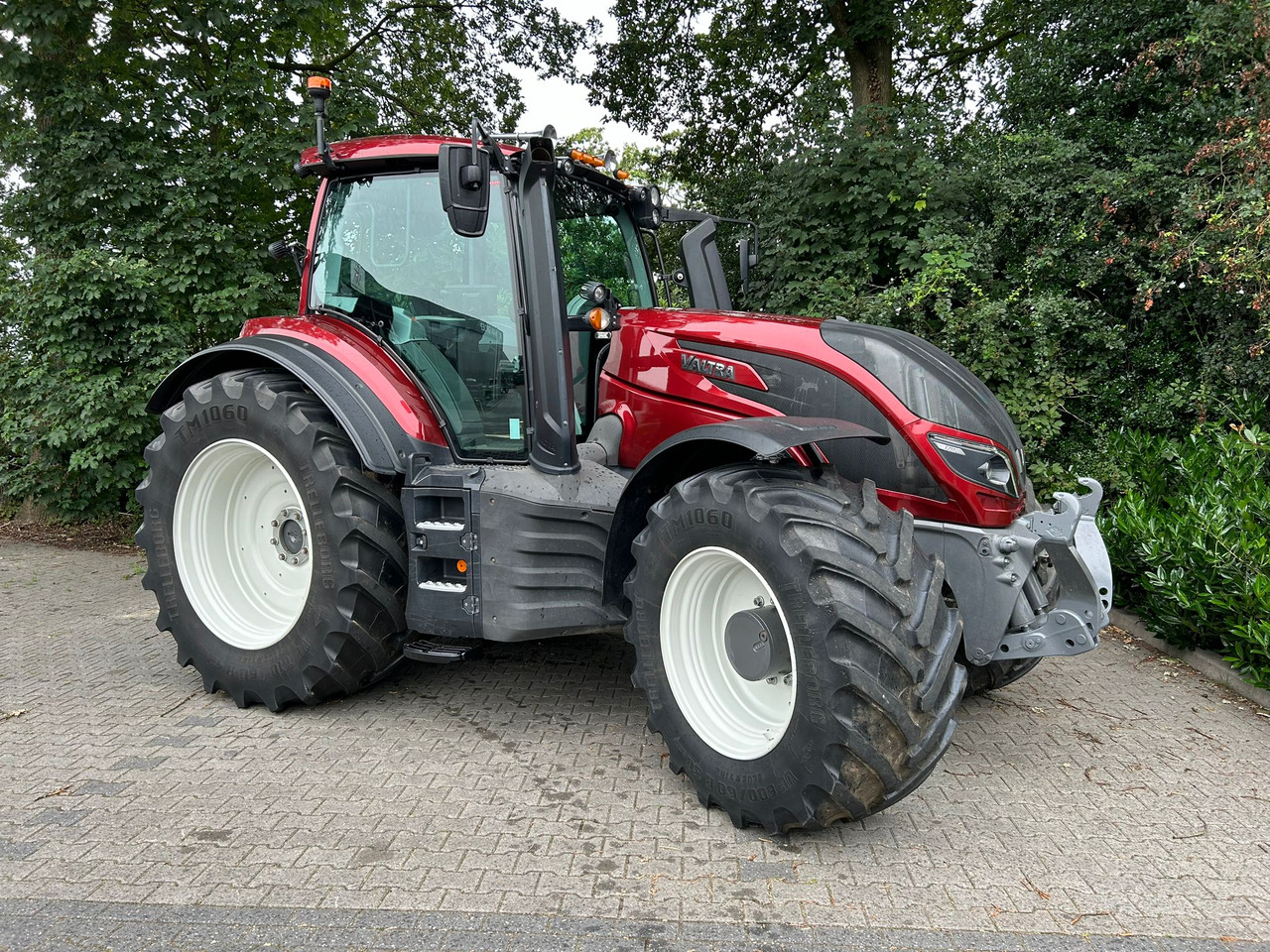 Valtra T214 Direct - Traktor: pilt 3 Valtra T214 Direct - Traktor: pilt 3