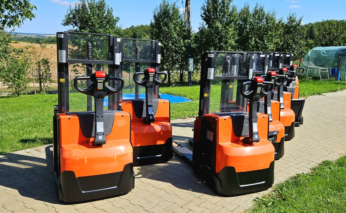 Toyota SWE 200D - Virnastaja: pilt 2 Toyota SWE 200D - Virnastaja: pilt 2