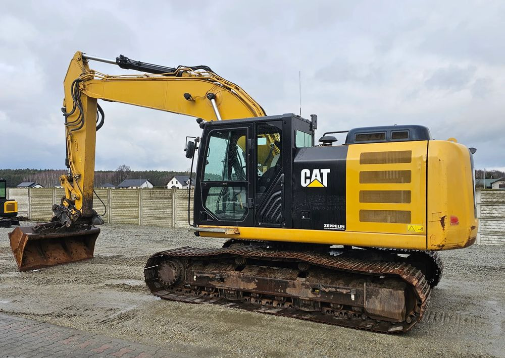 Caterpillar 320 FL, 2017 ROK, 8500 MTH - Lintekskavaator: pilt 3 Caterpillar 320 FL, 2017 ROK, 8500 MTH - Lintekskavaator: pilt 3