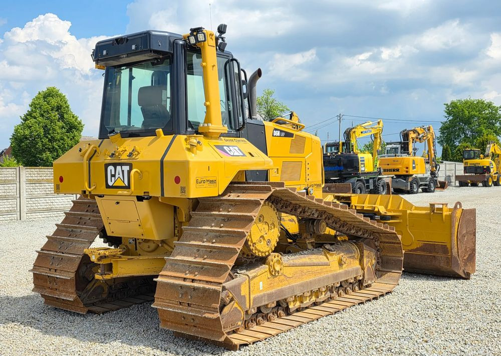 Caterpillar Caterpillar D6N LGP, 2017 ROK, PODWOZIE 80% DOBRE - Buldooser: pilt 4 Caterpillar Caterpillar D6N LGP, 2017 ROK, PODWOZIE 80% DOBRE - Buldooser: pilt 4