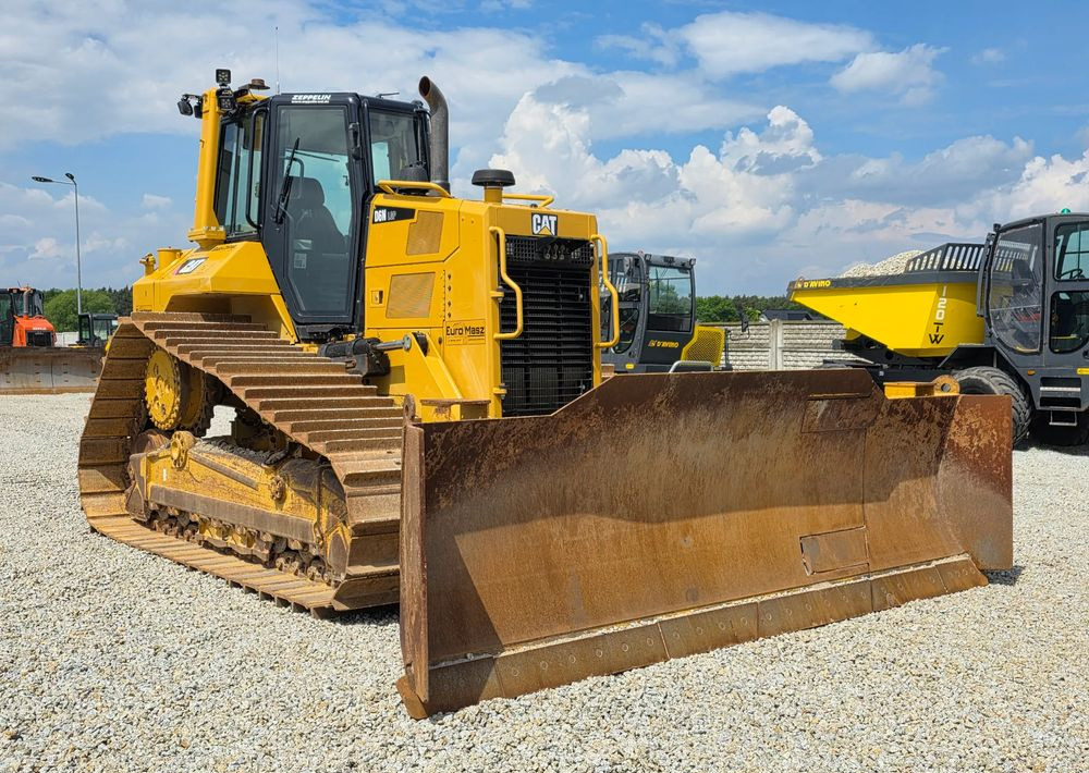 Caterpillar Caterpillar D6N LGP, 2017 ROK, PODWOZIE 80% DOBRE - Buldooser: pilt 2 Caterpillar Caterpillar D6N LGP, 2017 ROK, PODWOZIE 80% DOBRE - Buldooser: pilt 2