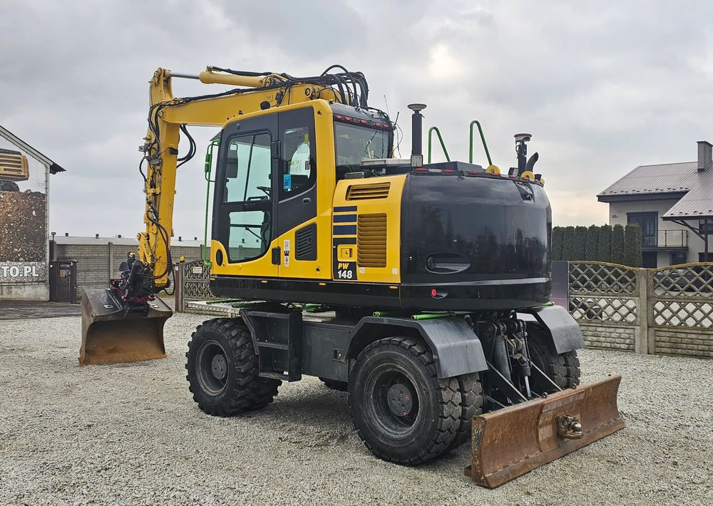 Komatsu PW 148-10, 2016 ROK, SYSTEM LEICA 3D - Ratastel ekskavaator: pilt 3 Komatsu PW 148-10, 2016 ROK, SYSTEM LEICA 3D - Ratastel ekskavaator: pilt 3