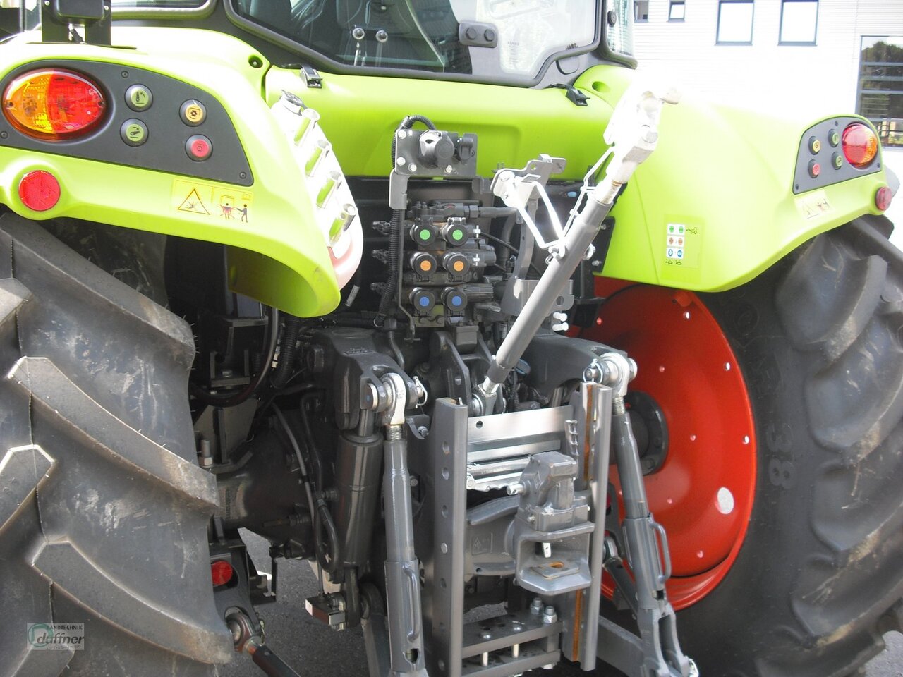 CLAAS Arion 420 Panoramic - Traktor: pilt 5 CLAAS Arion 420 Panoramic - Traktor: pilt 5