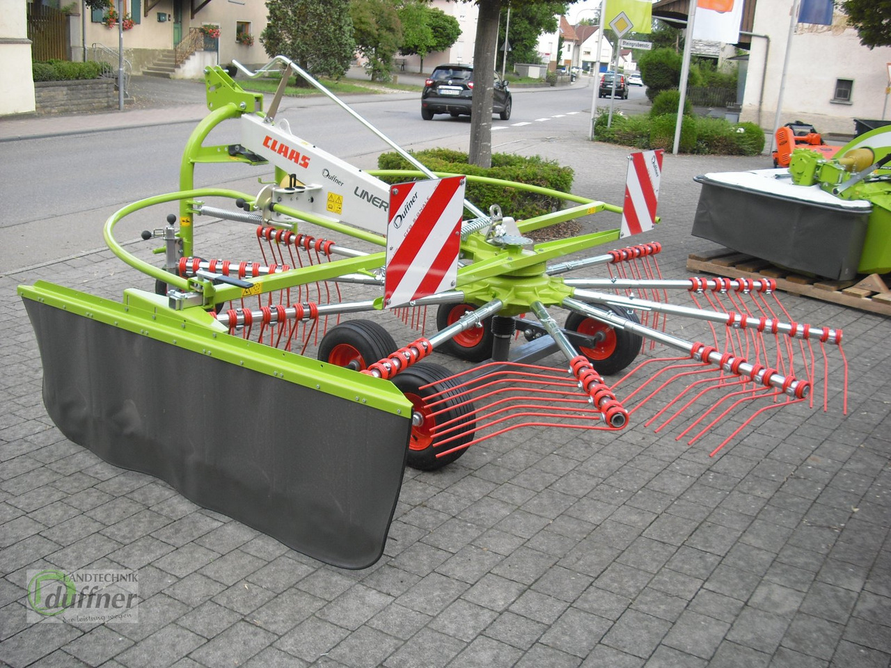 CLAAS Liner 370 - Kaarutaja/ Reha: pilt 4 CLAAS Liner 370 - Kaarutaja/ Reha: pilt 4