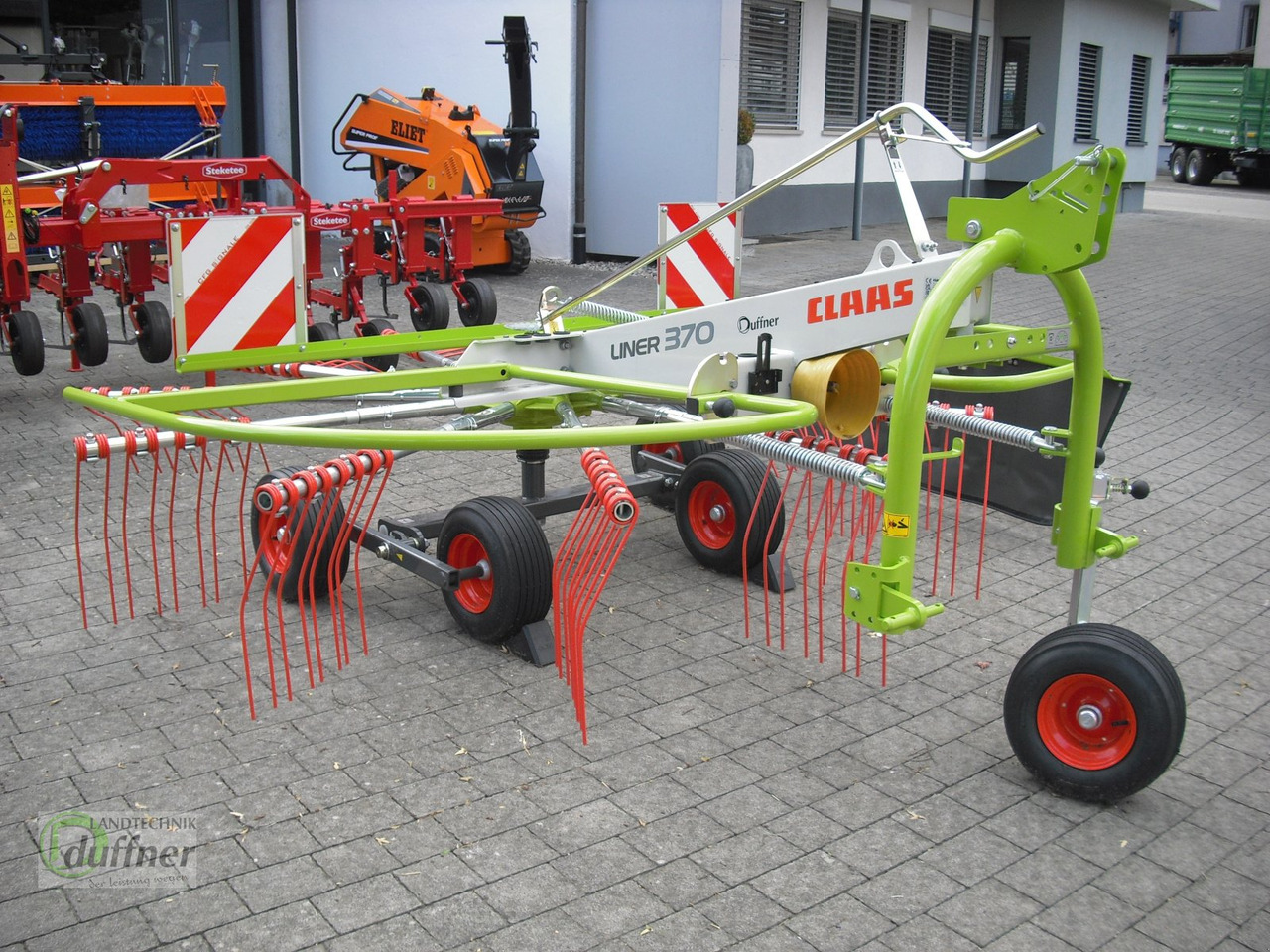 CLAAS Liner 370 - Kaarutaja/ Reha: pilt 1 CLAAS Liner 370 - Kaarutaja/ Reha: pilt 1