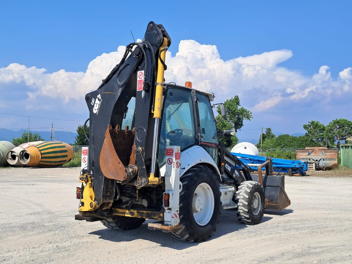 CATERPILLAR 428E - Ekskavaator-laadur: pilt 5 CATERPILLAR 428E - Ekskavaator-laadur: pilt 5
