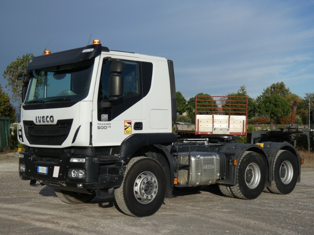 IVECO TRAKKER 500 - Sadulveok: pilt 1 IVECO TRAKKER 500 - Sadulveok: pilt 1