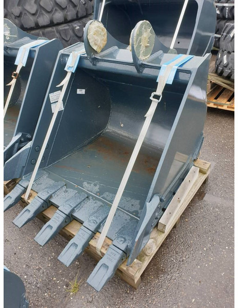Hyundai Excavator digging bucket 140, 61K4-30101 - Kopp - Ehitusmasinad: pilt 4 Hyundai Excavator digging bucket 140, 61K4-30101 - Kopp - Ehitusmasinad: pilt 4
