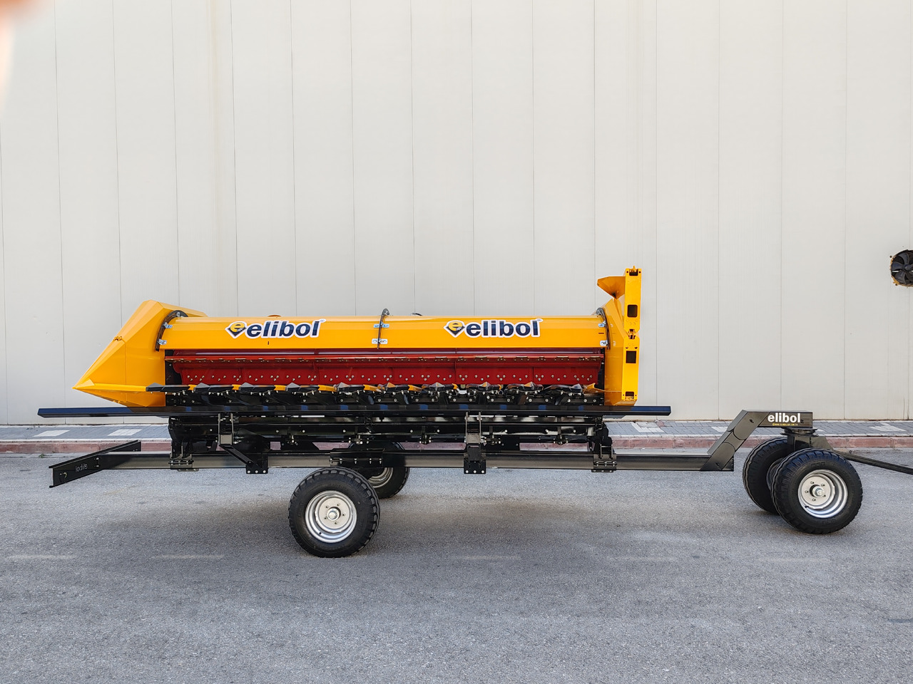 ELİBOL FREESUN 410+ SUNFLOWER HEADER - Päevalillekoristusmasin: pilt 3 ELİBOL FREESUN 410+ SUNFLOWER HEADER - Päevalillekoristusmasin: pilt 3