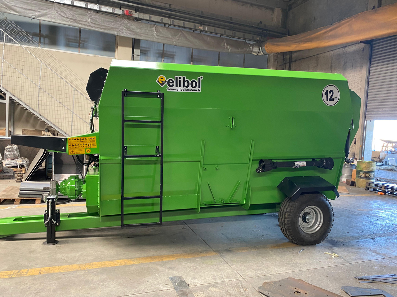 ELİBOL ELİBOLMIX 12M³ HORIZONTAL FEED MIXER - Söödasegamisvanker: pilt 2 ELİBOL ELİBOLMIX 12M³ HORIZONTAL FEED MIXER - Söödasegamisvanker: pilt 2