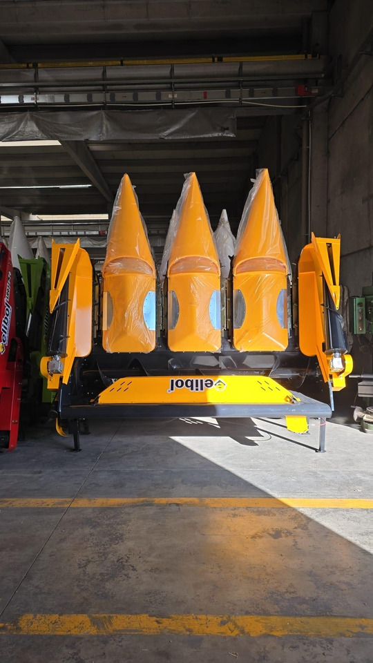 ELİBOL LR03 4 ROWS CORN HEADER - Maisikoristusmasin: pilt 1 ELİBOL LR03 4 ROWS CORN HEADER - Maisikoristusmasin: pilt 1