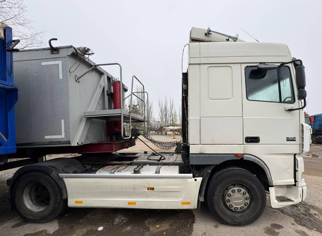 DAF XF 105 - Sadulveok: pilt 5 DAF XF 105 - Sadulveok: pilt 5