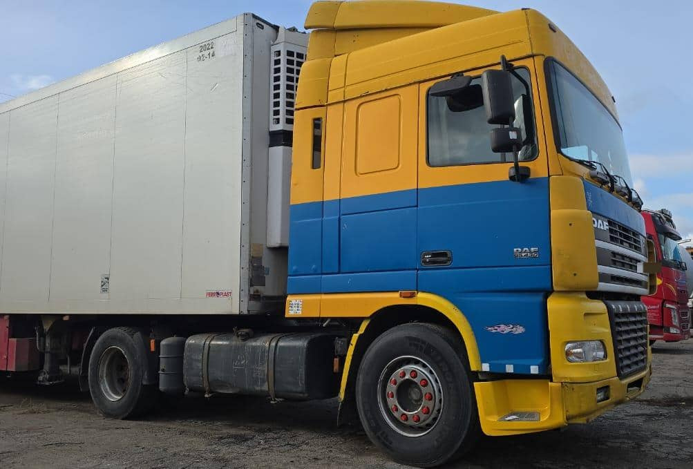 DAF XF 105 - Sadulveok: pilt 1 DAF XF 105 - Sadulveok: pilt 1