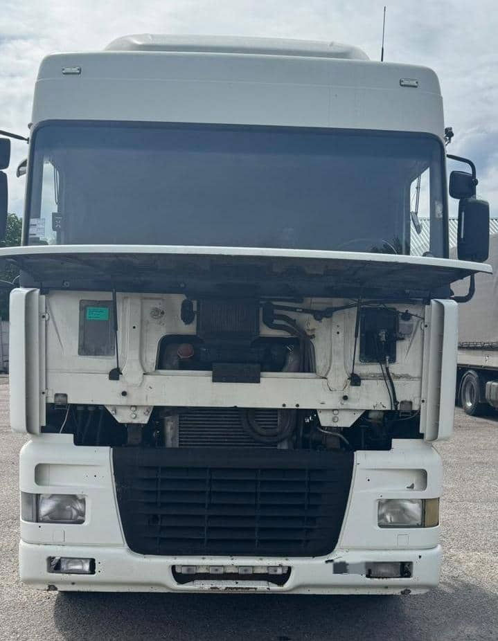 DAF XF 95 Tractor unit - Sadulveok: pilt 5 DAF XF 95 Tractor unit - Sadulveok: pilt 5