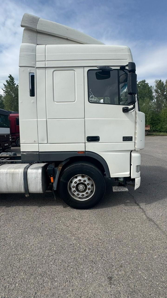 DAF XF 95 Tractor unit - Sadulveok: pilt 3 DAF XF 95 Tractor unit - Sadulveok: pilt 3