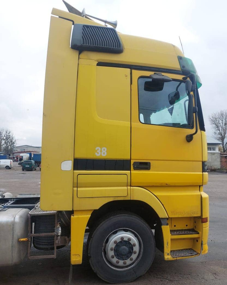 MERCEDES-BENZ Actros - Sadulveok: pilt 5 MERCEDES-BENZ Actros - Sadulveok: pilt 5