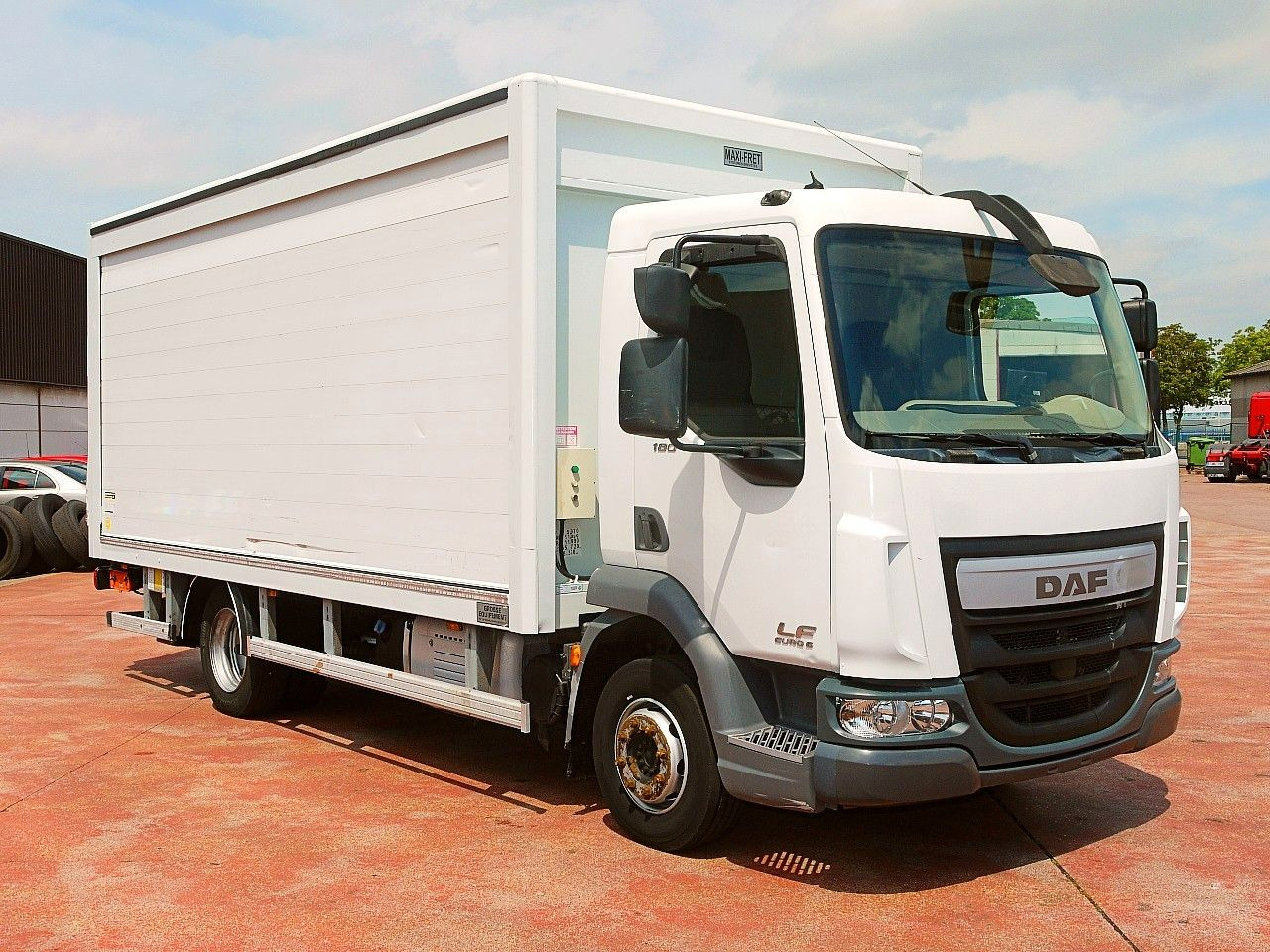 DAF LF 180 12 GETRANKENWAGEN LBW LUFT - Joogiveok: pilt 2 DAF LF 180 12 GETRANKENWAGEN LBW LUFT - Joogiveok: pilt 2
