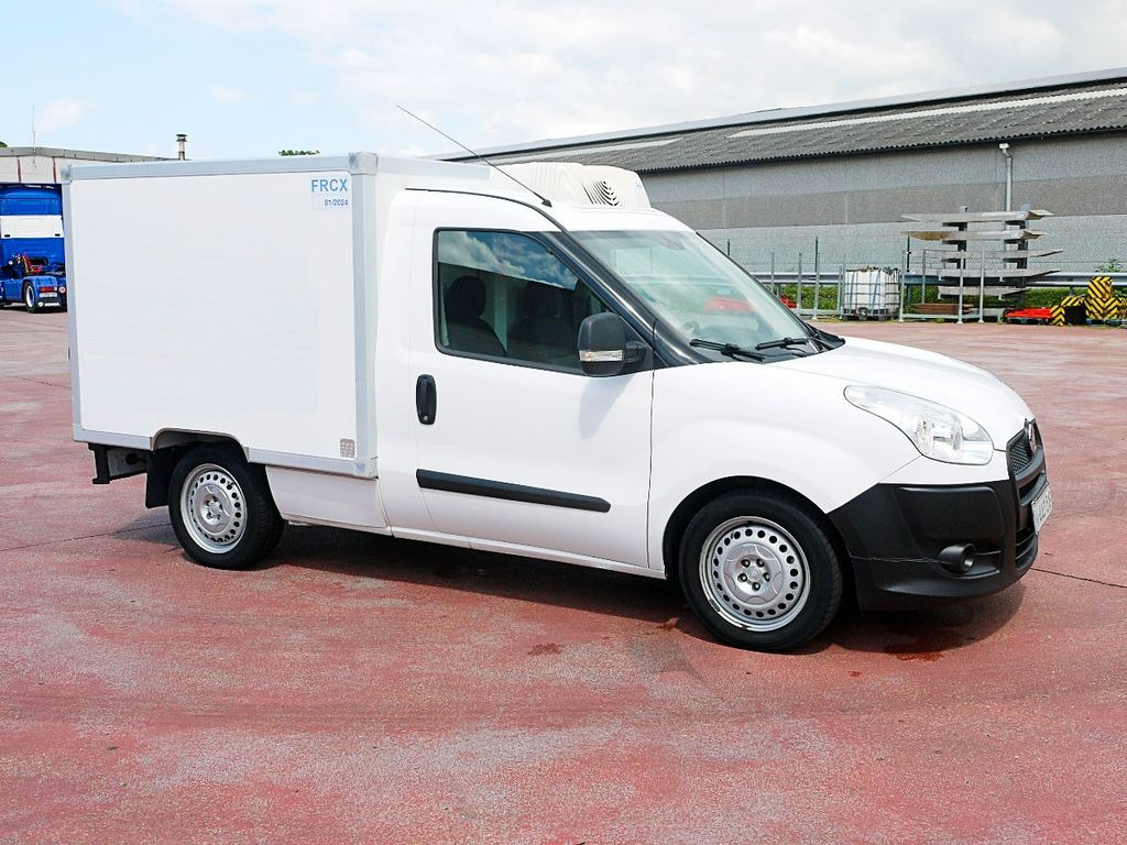 Fiat 1.3 DOBLO KUHLKOFFER RELEC FROD TR15 -20C - Tarbesõiduk külmik: pilt 2 Fiat 1.3 DOBLO KUHLKOFFER RELEC FROD TR15 -20C - Tarbesõiduk külmik: pilt 2