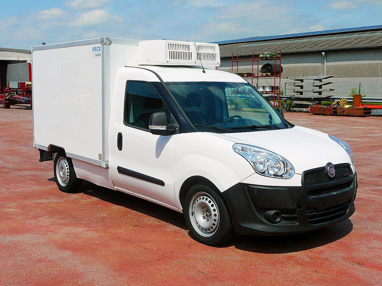 Fiat DOBLO 1.6 KUHKOFFER RELEC FROID TR22 -20C - Tarbesõiduk külmik: pilt 2 Fiat DOBLO 1.6 KUHKOFFER RELEC FROID TR22 -20C - Tarbesõiduk külmik: pilt 2