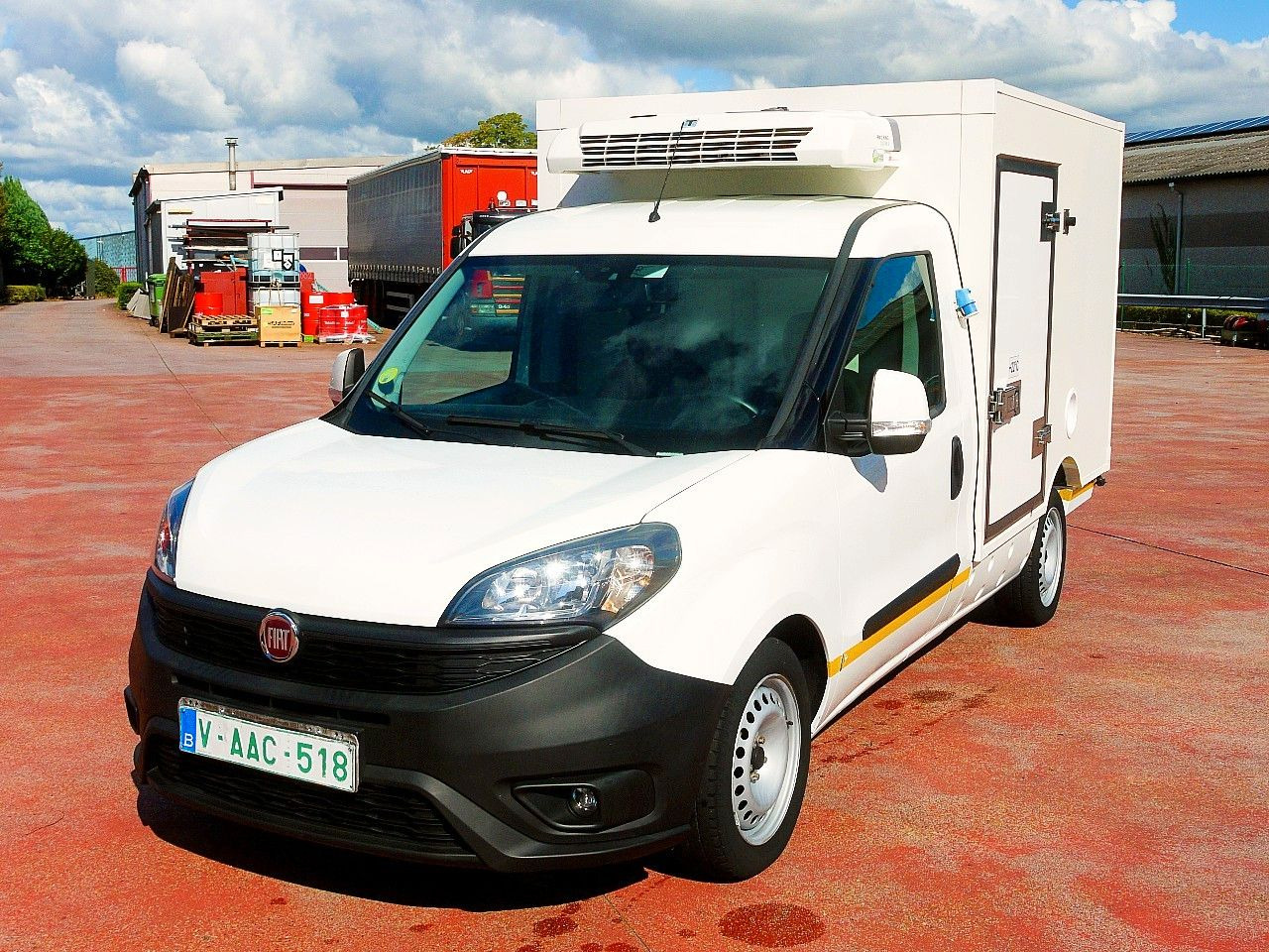 Fiat DOBLO 1.6 KUHLKOFFER THERMOKING MT A/C - Tarbesõiduk külmik: pilt 5 Fiat DOBLO 1.6 KUHLKOFFER THERMOKING MT A/C - Tarbesõiduk külmik: pilt 5
