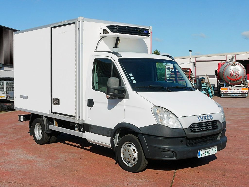 Iveco 35C13 DAILY KUHLKOFFER CARRIER XARIOS 300 -20C - Tarbesõiduk külmik: pilt 2 Iveco 35C13 DAILY KUHLKOFFER CARRIER XARIOS 300 -20C - Tarbesõiduk külmik: pilt 2