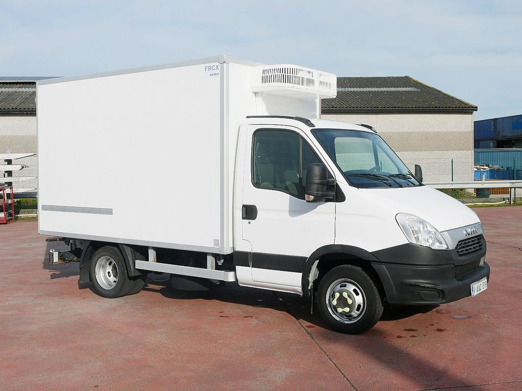 Iveco 35C13 DAILY KUHLKOFFER RELEC FROID TR32 -20C - Tarbesõiduk külmik: pilt 3 Iveco 35C13 DAILY KUHLKOFFER RELEC FROID TR32 -20C - Tarbesõiduk külmik: pilt 3