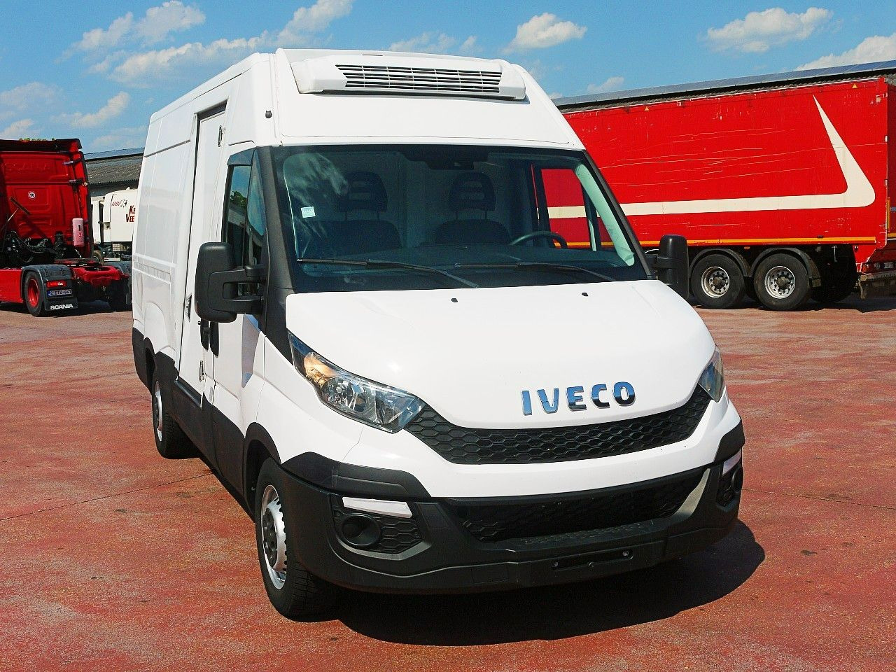 Iveco 35S13 DAILY KUHLKASTENWAGEN THERMOKING V300 MULT - Tarbesõiduk külmik: pilt 1 Iveco 35S13 DAILY KUHLKASTENWAGEN THERMOKING V300 MULT - Tarbesõiduk külmik: pilt 1
