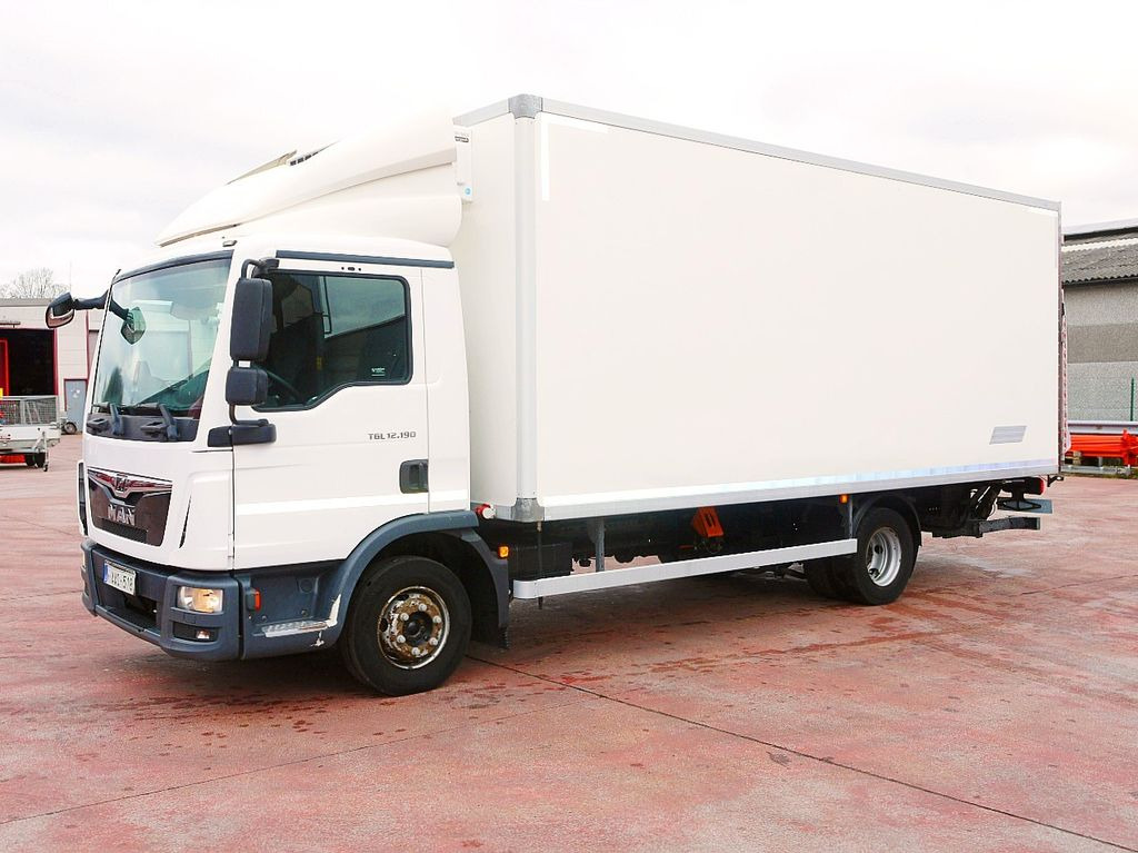 MAN 12.190 TGL KUHLKOFFER THERMOKING V800 MT LUFT AC - Külmutiga veoauto: pilt 4 MAN 12.190 TGL KUHLKOFFER THERMOKING V800 MT LUFT AC - Külmutiga veoauto: pilt 4
