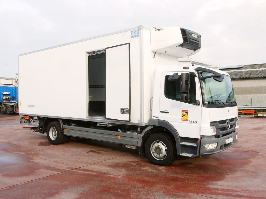 Mercedes-Benz 1318 ATEGO KUHLKOFFER CARRIER SUPRA 750 LBW - Külmutiga veoauto: pilt 3 Mercedes-Benz 1318 ATEGO KUHLKOFFER CARRIER SUPRA 750 LBW - Külmutiga veoauto: pilt 3