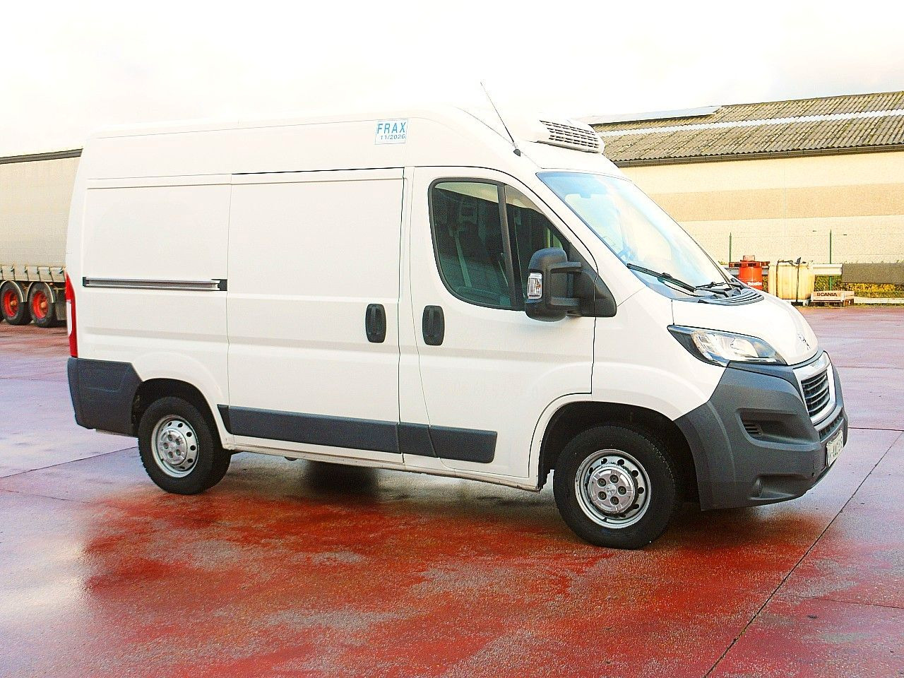 Peugeot BOXER KUHLKASTENWAGEN THERMOKING V200 -20c - Tarbesõiduk külmik: pilt 3 Peugeot BOXER KUHLKASTENWAGEN THERMOKING V200 -20c - Tarbesõiduk külmik: pilt 3