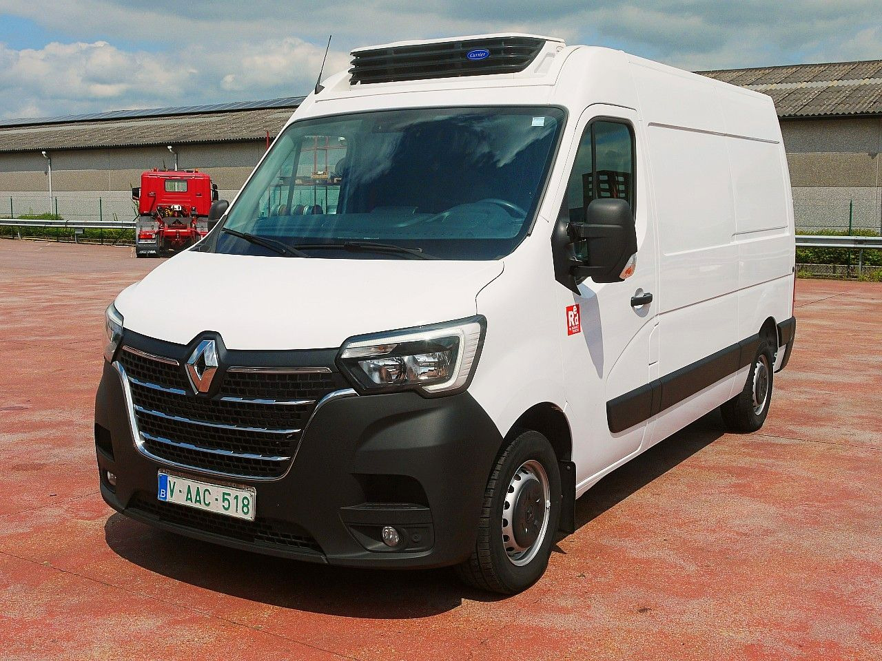 Renault MASTER KUHLKASTENWAGEN CARRIER XARIOS 350 -29c - Tarbesõiduk külmik: pilt 5 Renault MASTER KUHLKASTENWAGEN CARRIER XARIOS 350 -29c - Tarbesõiduk külmik: pilt 5