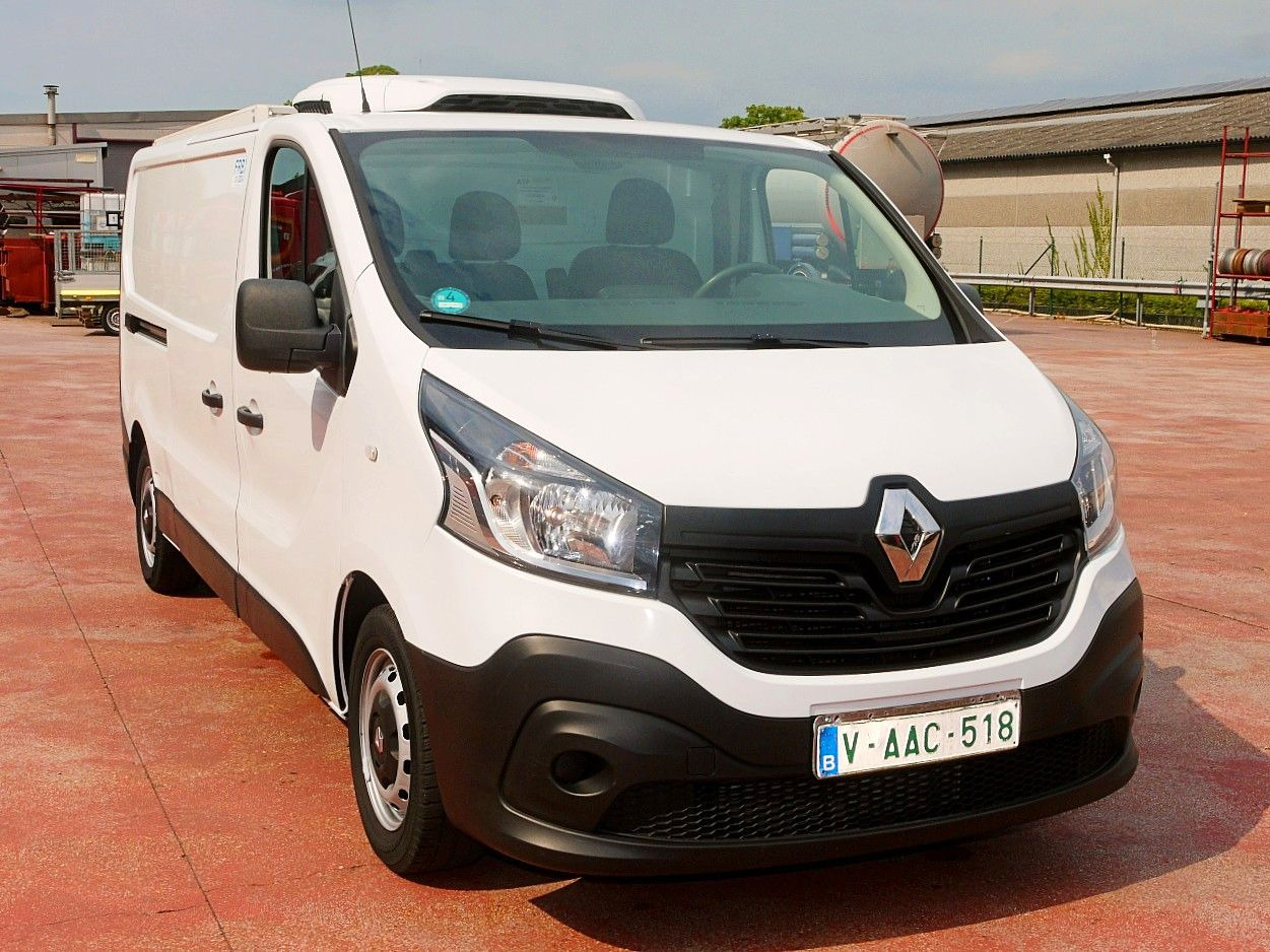 Renault TRAFIC L KUHLKASTENWAGEN CARRIER XARIOS 200 -20c - Tarbesõiduk külmik: pilt 1 Renault TRAFIC L KUHLKASTENWAGEN CARRIER XARIOS 200 -20c - Tarbesõiduk külmik: pilt 1